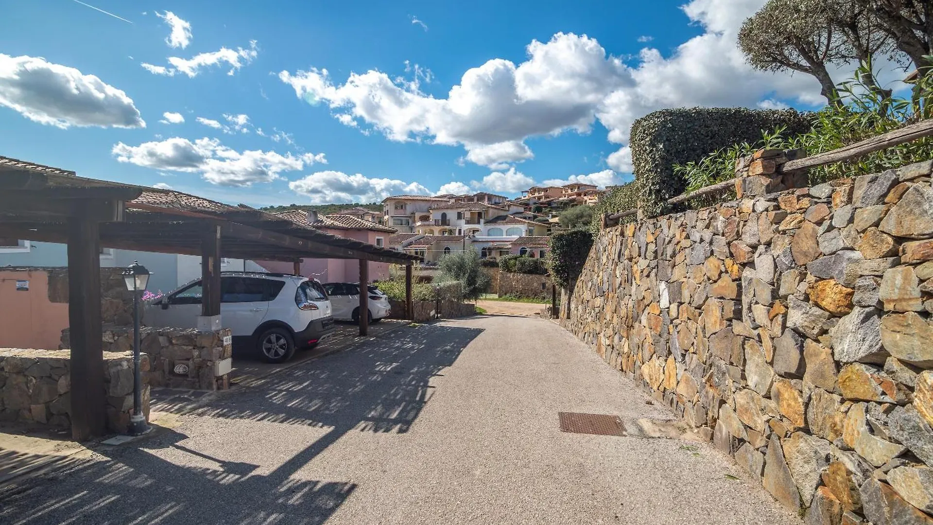 Poggio Dei Fiori Appartamento H7 Olbia Apartment